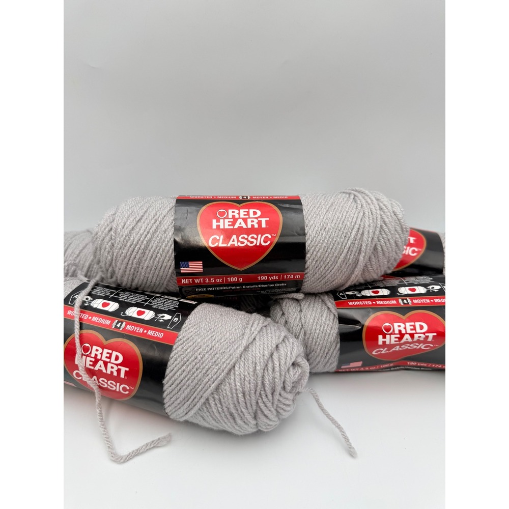 Red Heart Classic Silver Yarn 4 Skeins Worsted Medium 4 Acrylic 0412 Lot 4977